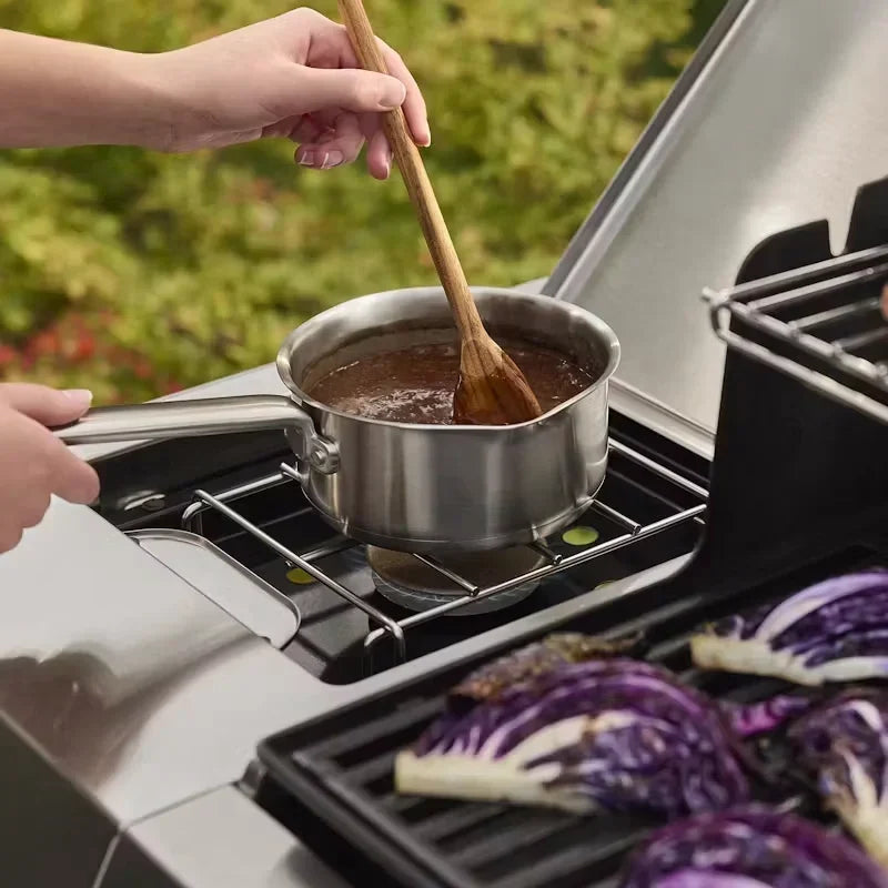 Genesis EP-435W Gas Barbecue with Sear Zone and Side Burner