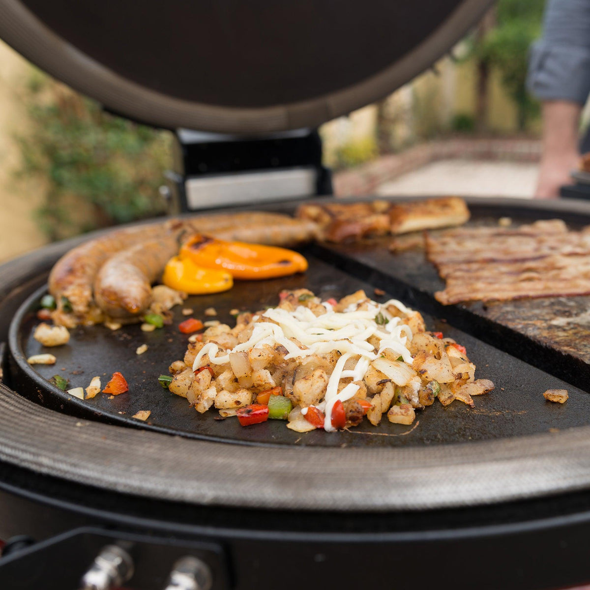 Kamado Joe Konnected Joe BBQ with Discovery Pack